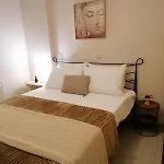 Robert's Flat In The Centre Town Nafplio