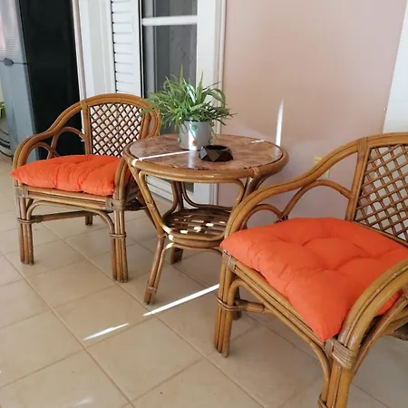 Robert'S Flat In Nafplio Town Centre Appartement