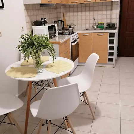 Appartement Robert's Flat In The Centre Town *