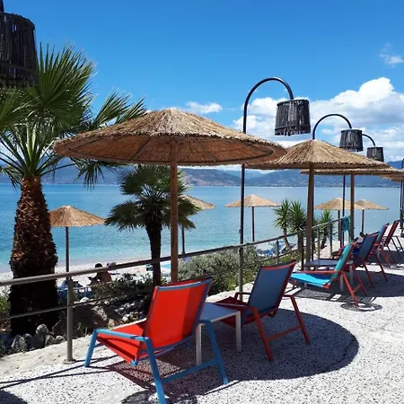 Robert's Flat In The Centre Town Nauplia