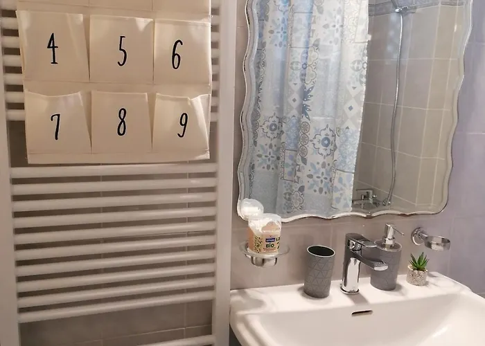 Robert's Flat In The Centre Town Náuplia